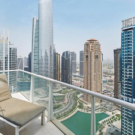 Modern & Spacious 2-Bed Condo With Panoramic Lake Views, Dual Balconies, Steps From Dubai Jlt Metro By "La Buena Vida Holiday Homes" 외부 사진