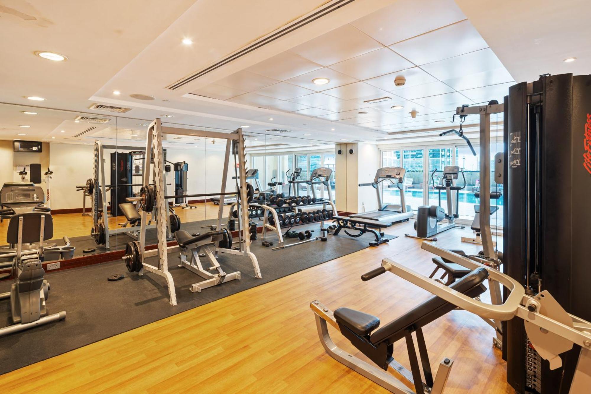 Modern & Spacious 2-Bed Condo With Panoramic Lake Views, Dual Balconies, Steps From Dubai Jlt Metro By "La Buena Vida Holiday Homes" 외부 사진
